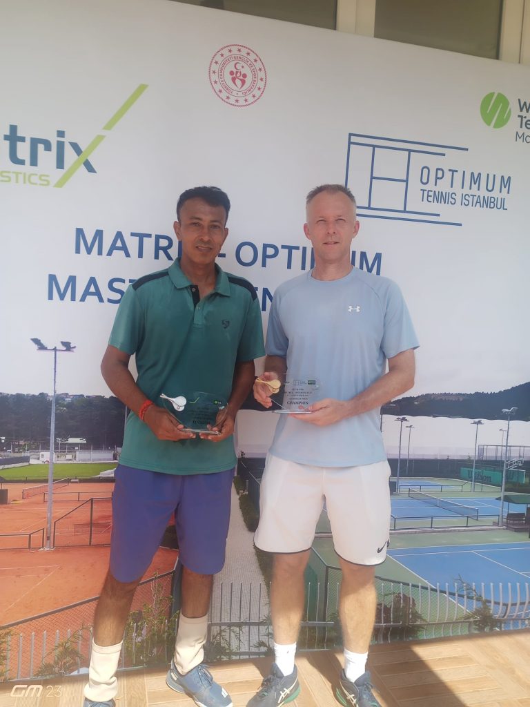Men's singles 45+ award ceremony at MT700 19th Matrix Logistic Optimum Cup